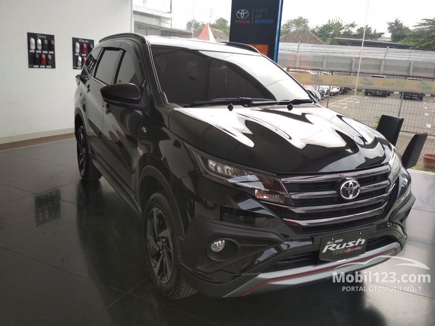 Jual Mobil Toyota Rush 2018 TRD Sportivo 1.5 di DKI 