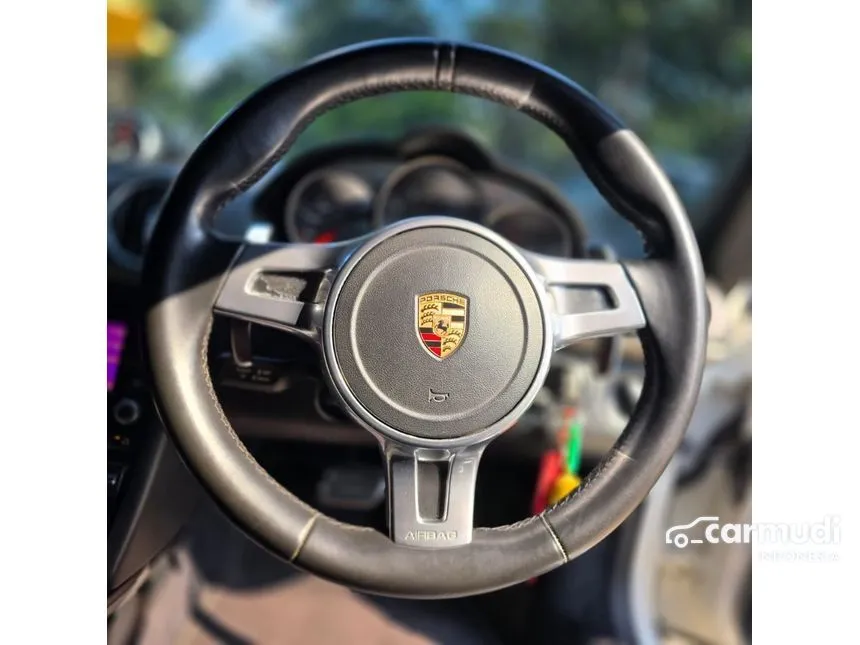 2010 Porsche Cayman Standard Coupe