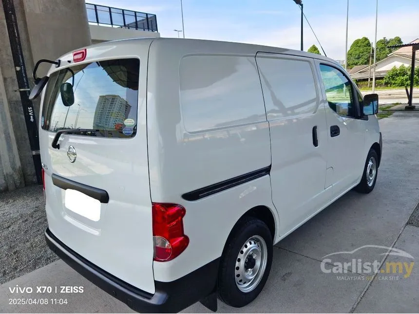 2021 Nissan NV200 Panel Van
