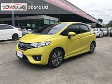 2015 Honda Jazz 1.5 (ปี 14-18) SV i-VTEC Hatchback AT