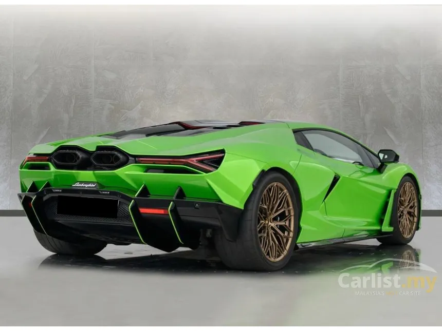 2024 Lamborghini Revuelto Coupe