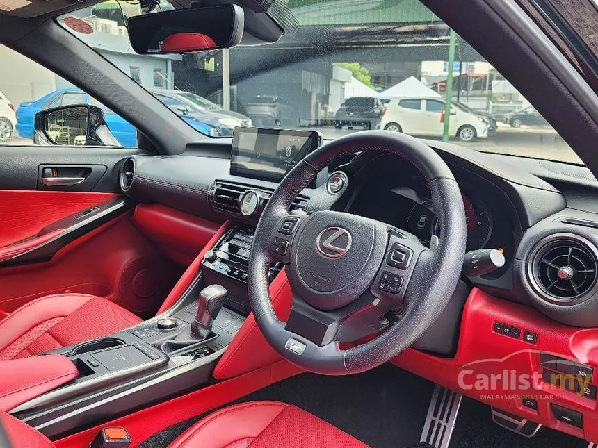 2022 Lexus IS 300 F Sport Sedan