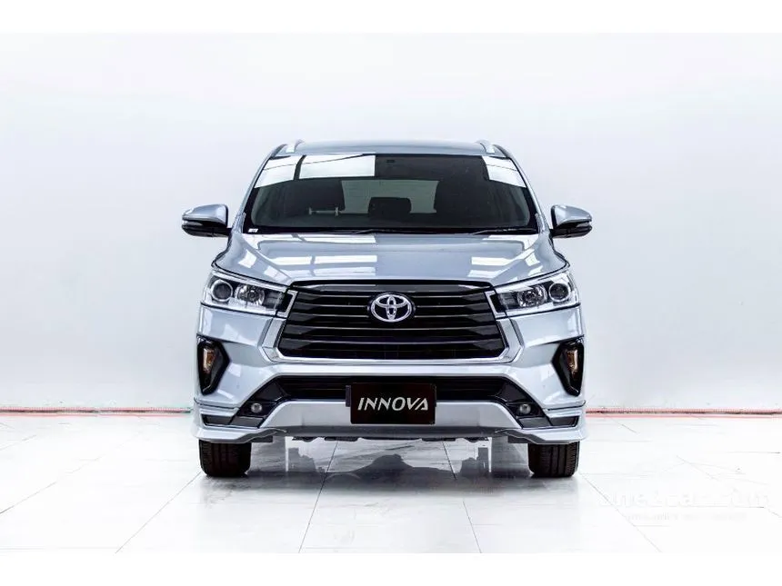 2021 Toyota INNOVA Crysta Wagon