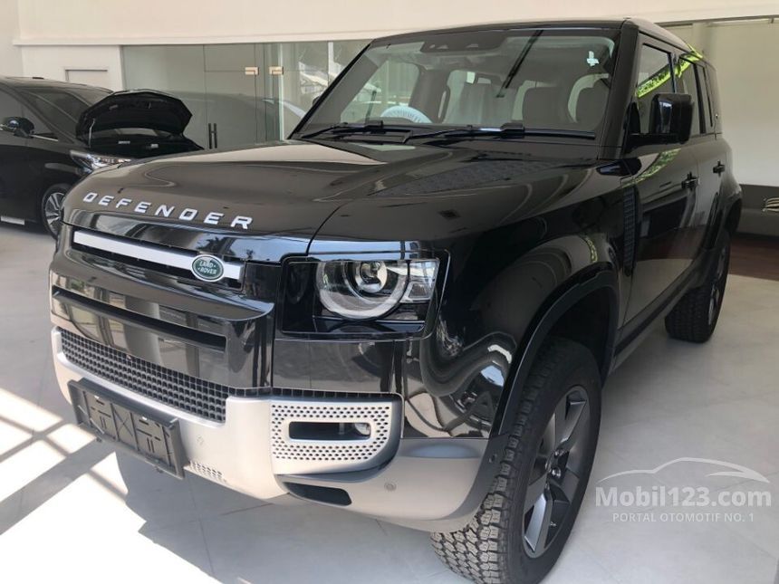 Jual Mobil Land Rover Defender 2020 110 P300 Se 2 0 Di Jawa Tengah Automatic Suv Hitam Rp 2 700 000 000 6995093 Mobil123 Com