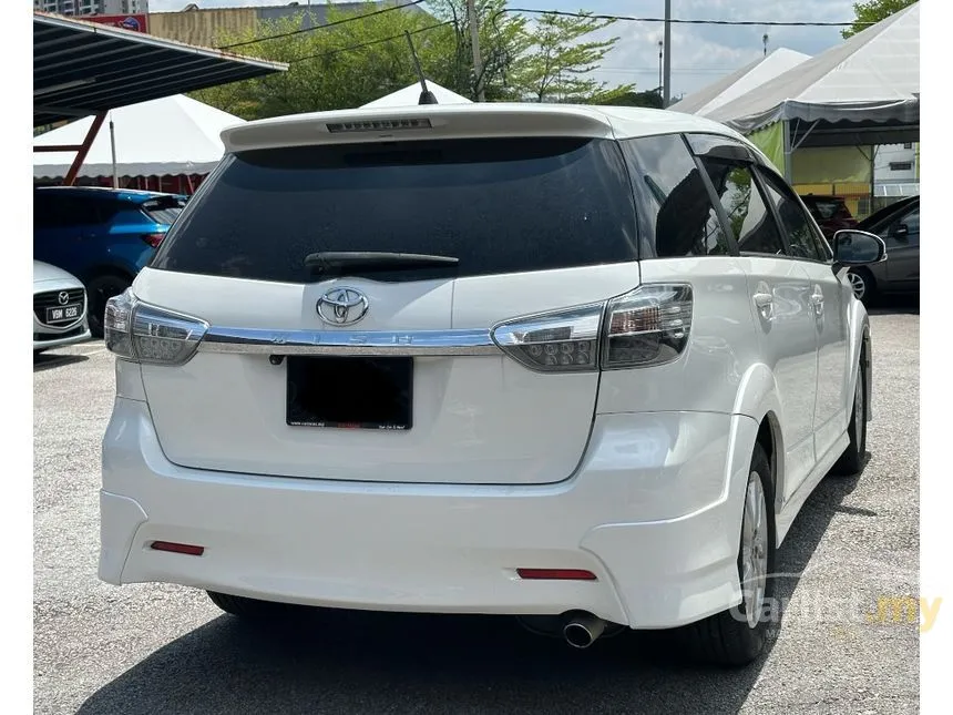 2013 Toyota Wish Z MPV