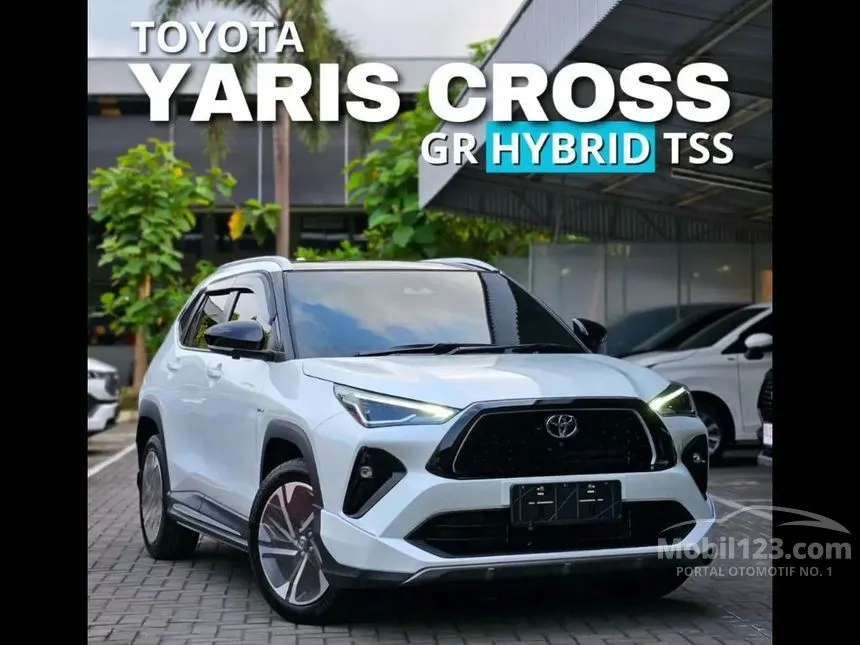 Jual Mobil Toyota Yaris Cross 2024 S GR Parts Aero Package HEV 1.5 di DKI Jakarta Automatic Wagon Putih Rp 375.000.000