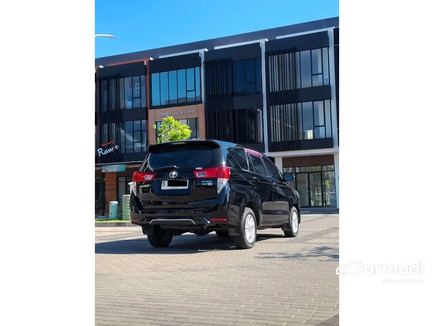 2015 Toyota Kijang Innova V MPV