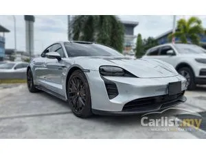 2022 Porsche Taycan GTS Sedan