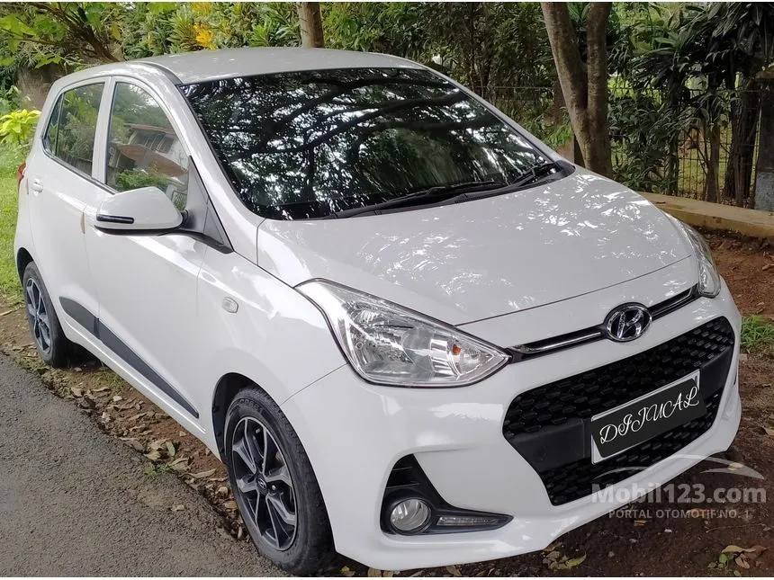 Jual Mobil Hyundai Grand i10 2018 GLX 1.2 di Jawa Barat Automatic Hatchback Putih Rp 135.000.000