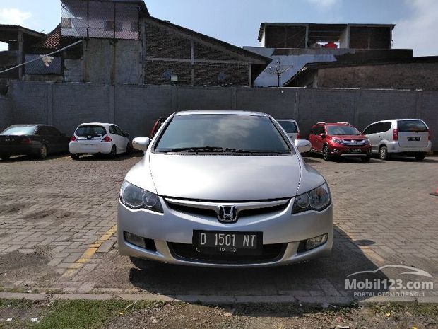 Honda Civic Mobil Bekas Baru dijual di Indonesia - Dari 