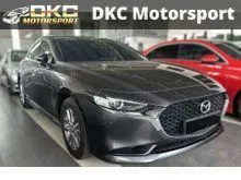 2021 Mazda 3 2.0 SKYACTIV-G High Sedan / ELECTRIC SUNROOF / LEATHER SEATS / HUD / PADDLE SHIFTERS / PUSH START / SMART KEYLESS ENTRY / REVERSE CAMERA