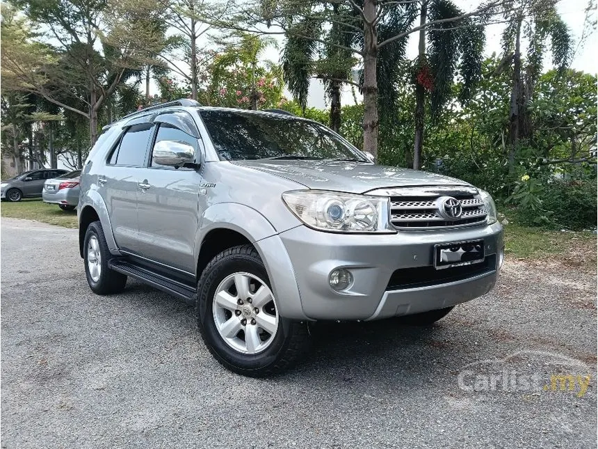 2011 Toyota Fortuner V SUV