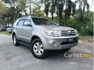 2011 Toyota Fortuner 2.7 V SUV