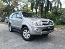 2011 Toyota Fortuner 2.7 V SUV