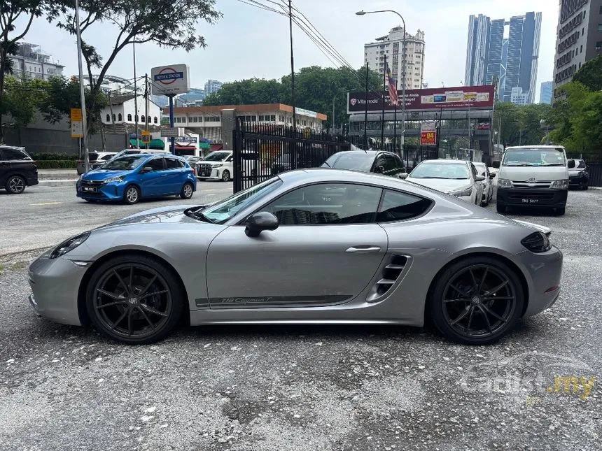 2021 Porsche 718 Cayman Coupe