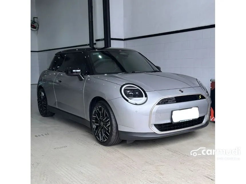 2025 MINI Cooper Cooper SE Hatchback