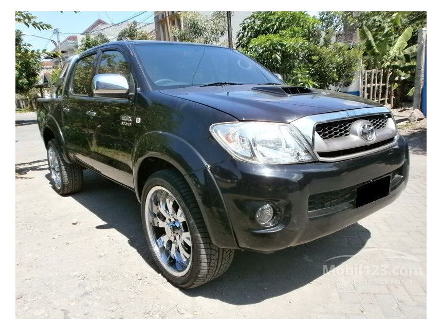 Jual Mobil Toyota Hilux 2010 2 5 di Jawa Barat Manual 