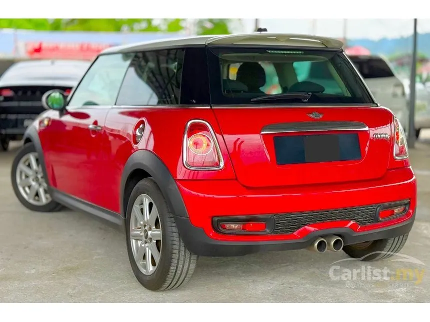 2011 MINI Cooper S Hatchback