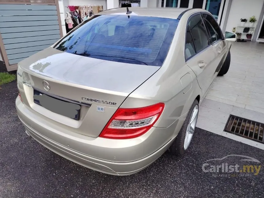2010 Mercedes-Benz C200K Avantgarde Sedan