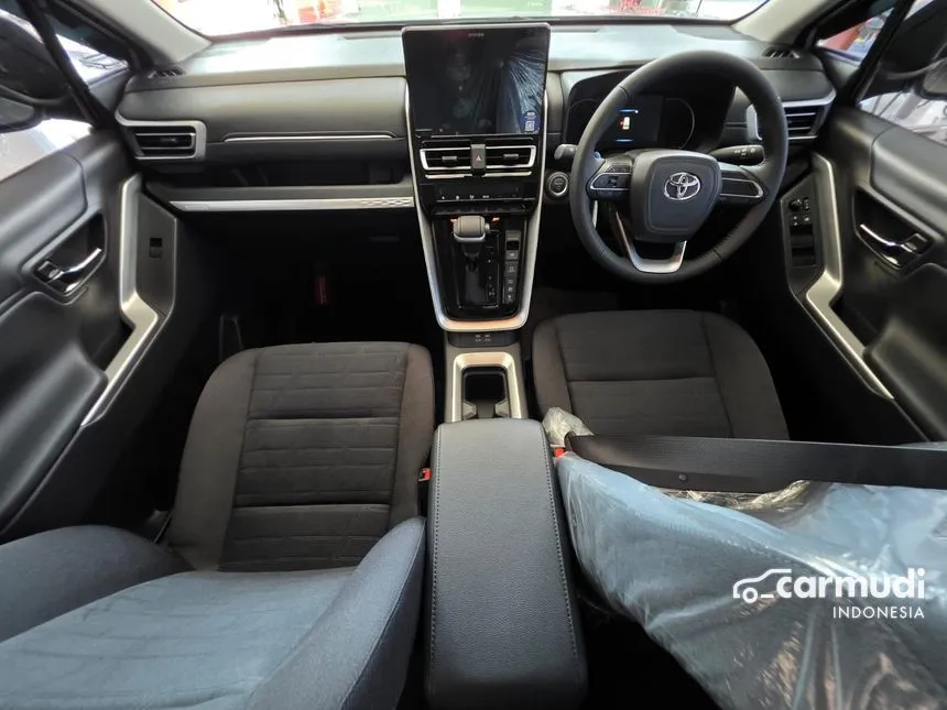 2025 Toyota Kijang Innova Zenix V HV Modellista (Premium Color) MPV