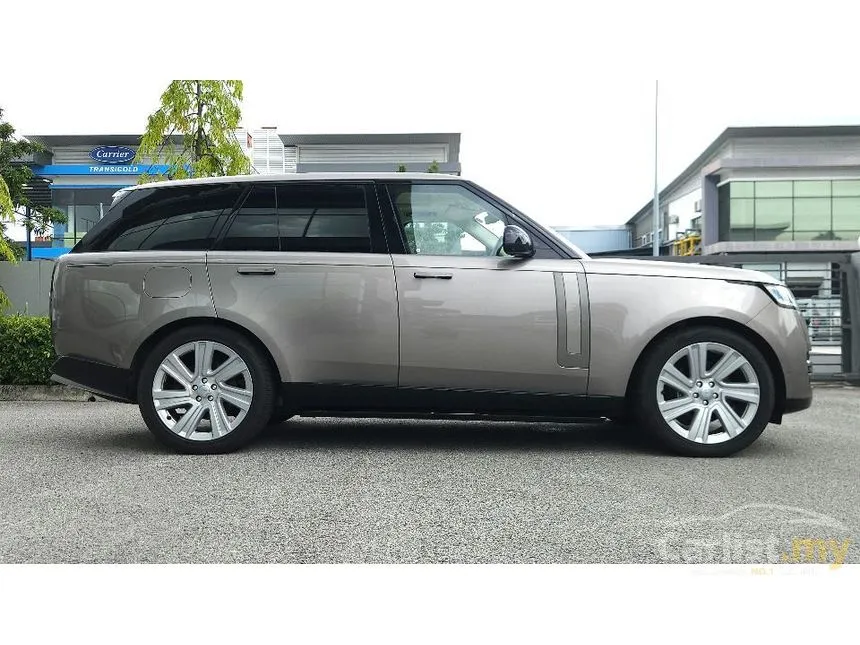 2023 Land Rover Range Rover HSE SUV