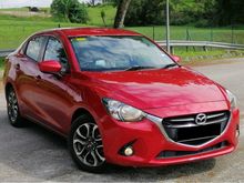 2016 Mazda 2 1.5 SKYACTIV-G / LEATHER SEAT / REVERSE CAMERA / TOUCH SCREEN / DIGITAL ODOMETER / LOW MILEAGE/