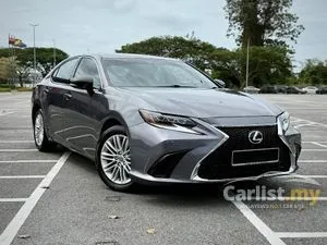 2014 Lexus ES 250 2.5 Luxury Sedan