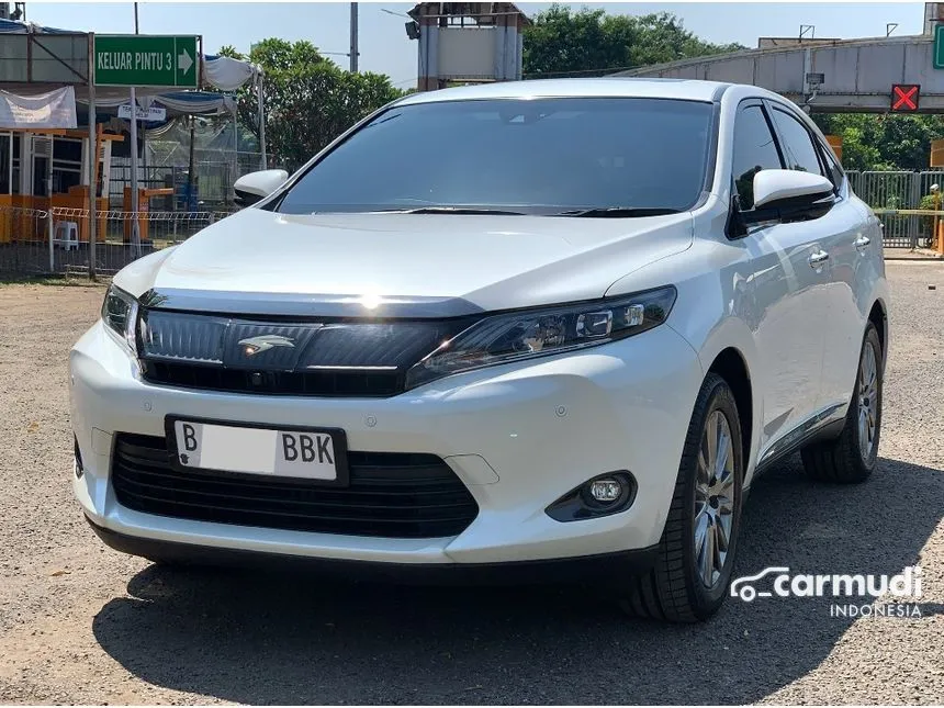 2014 Toyota Harrier SUV