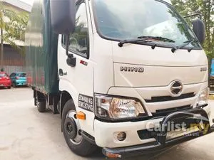 2025 Hino 300 Series 4.0 XZU414 Lorry