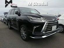 2016 Lexus LX570 5.7 JAPAN SPEC WITH FULL BODYKITS & COOLBOX