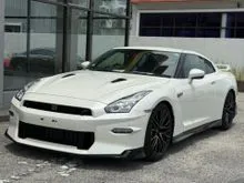 2023 Nissan GT-R 3.8 PREMIUM EDITION (A) READY STOCK [UNREG] BREMBO BRAKE CALIPERS [730K] BOSE SOUND SYSTEM, SEMI LEATHER SEATS