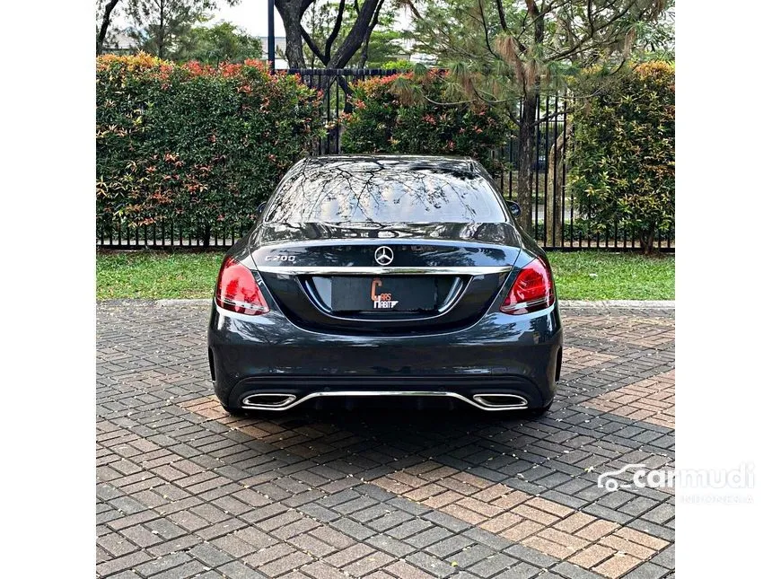 2020 Mercedes-Benz C200 AMG Line Final Edition Sedan