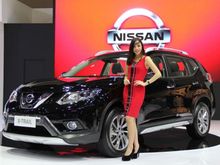 RM 12000 ++ YEAR END CLEARANCE SALES 2017 Nissan X-Trail 2.0 - FREE MULTIMEDIA NAVIGATOR + LEATHER SEAT