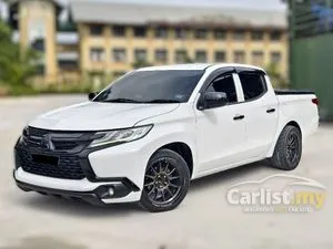 2015 Mitsubishi Triton 2.5 Lite Dual Cab 4X2 Pickup