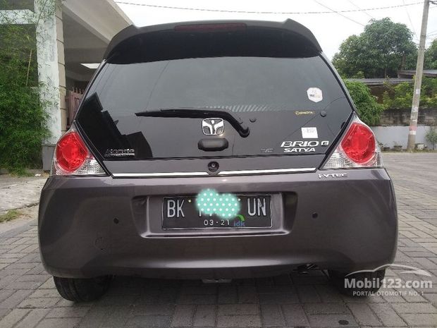 Mobil Bekas & Baru dijual di Medan Sumatera-utara 