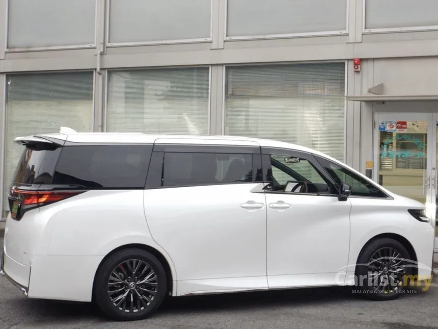2023 Toyota Vellfire MPV