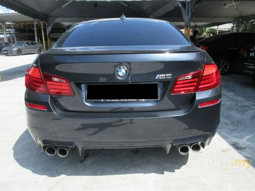 2012 BMW M5 Sedan