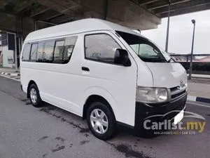 2010 Toyota Hiace 2.7 Window Van Van