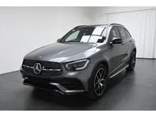 2021 Mercedes-Benz GLC300 2.0 4MATIC AMG Line SUV with FSR and super low millage