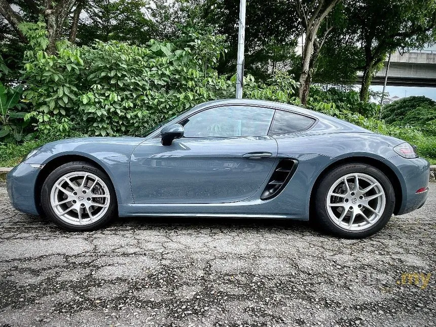 2018 Porsche 718 Cayman Coupe