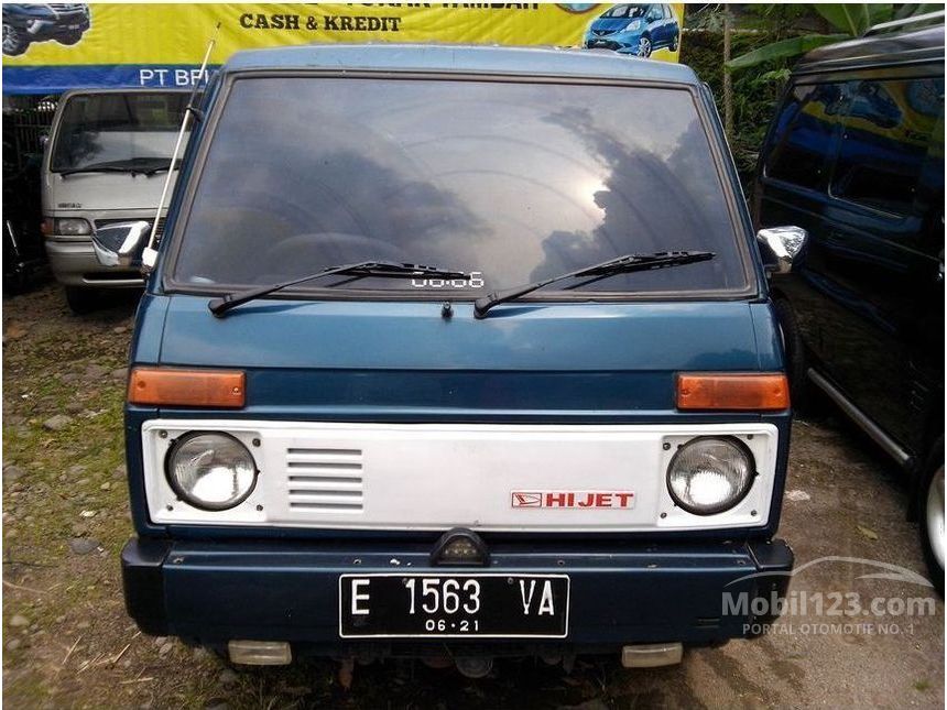 Jual Mobil  Daihatsu Hijet 1985 1 0 di Jawa Barat Manual 