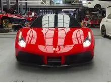 2017  Ferrari 488 GTB 3.9 V8 Coupe (CBU) Genuine 24K+ KM   Rosso Corsa  Carbon Fibre Package  Suspension Lifter  Apple CarPlay