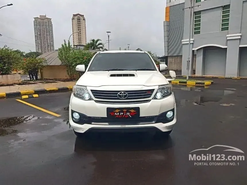 Jual Mobil Toyota Fortuner 2014 G TRD 2.5 di DKI Jakarta Automatic SUV Putih Rp 280.000.000
