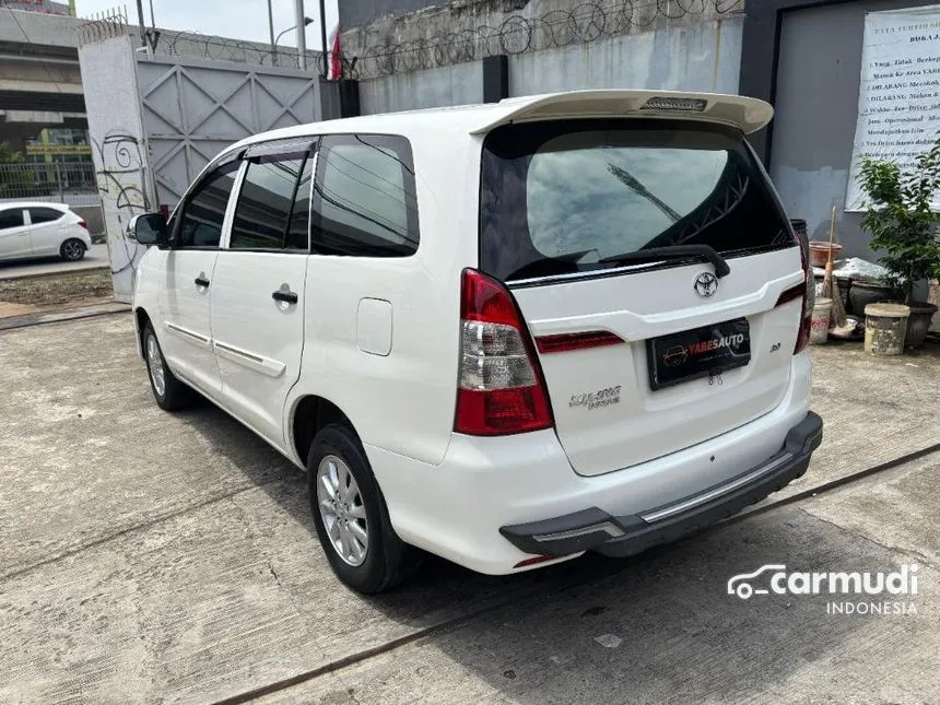 2014 Toyota Kijang Innova E MPV