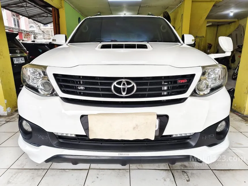 Jual Mobil Toyota Fortuner 2015 G TRD 2.5 di Banten Automatic SUV Putih Rp 272.500.000