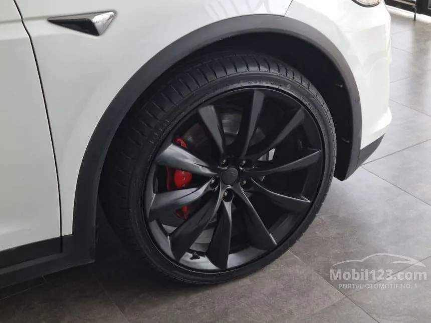 2019 Tesla Model X 75D SUV