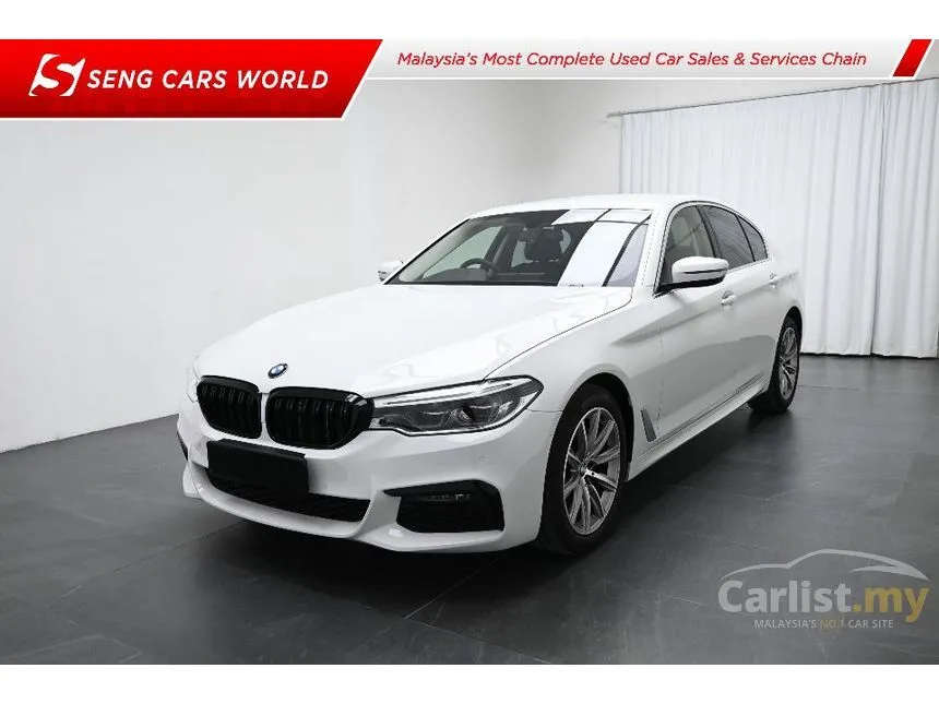2019 BMW 520i Luxury Sedan