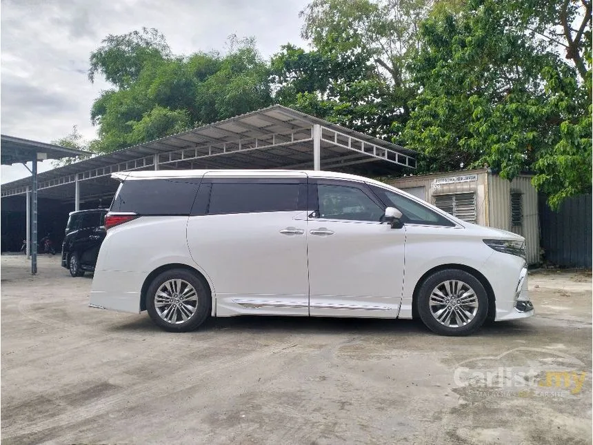 2023 Toyota Alphard Z MPV