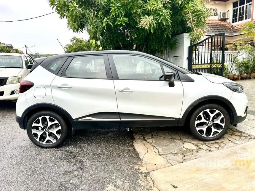 2019 Renault Captur TCe 120 (Pearl white) SUV