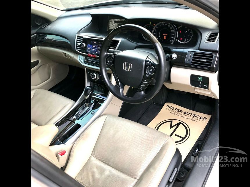 2015 Honda Accord VTi-L Sedan